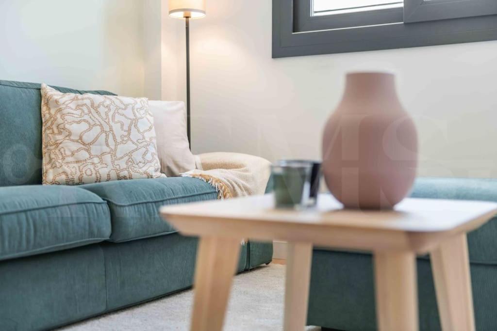 מאלגה Fresh & Stylish Apartment With Parking By Rems מראה חיצוני תמונה
